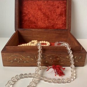 Boîte à bijoux faite main