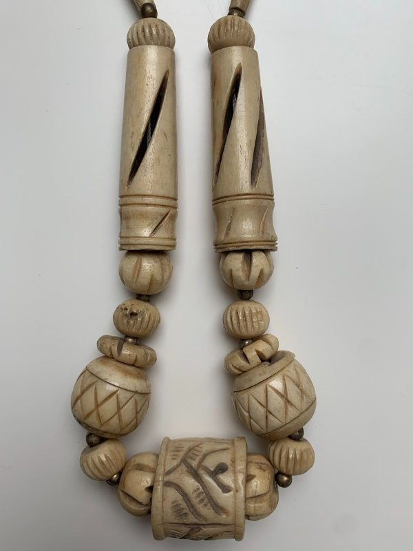 Colliers ethniques en os/corne de Yak : beige/noire – Image 3