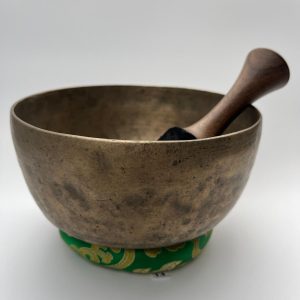 Ancien bol tibétain – 7 métaux – Thadobati – 860g – Ré# – 154Hz